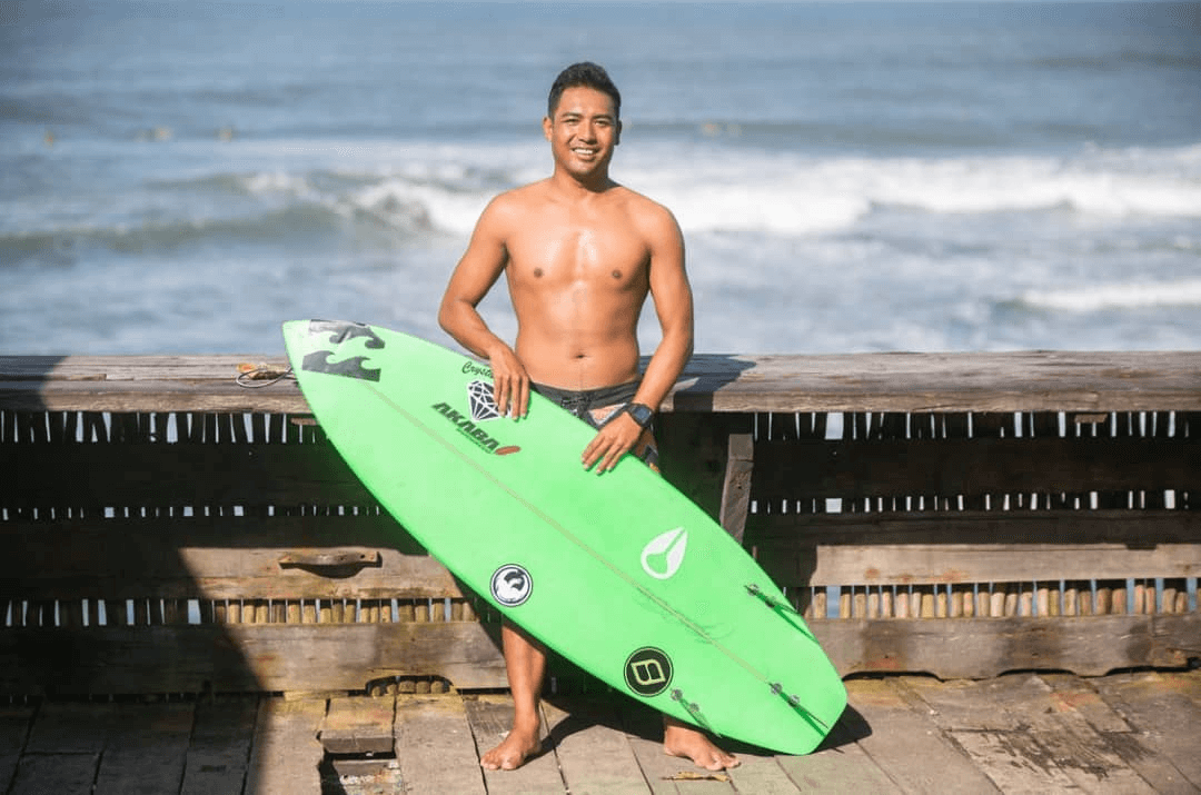 Raditya Rondi, Surfer Pro yang Tak Lelah Berburu Ombak